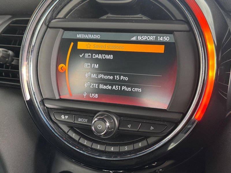 MINI HATCH