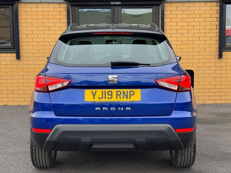 SEAT ARONA
