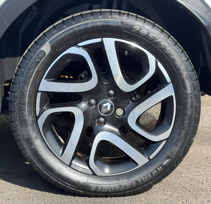 RENAULT CAPTUR