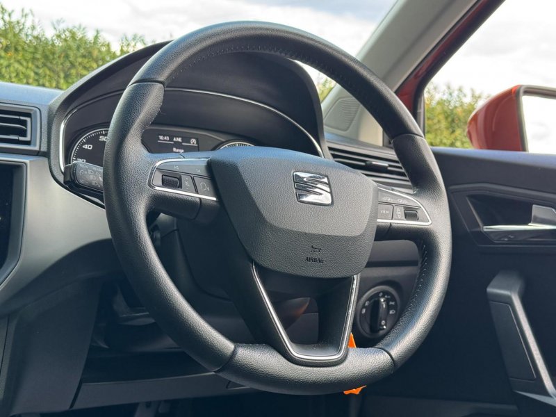 SEAT IBIZA