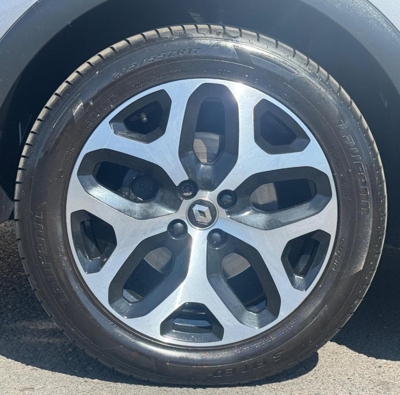 RENAULT CAPTUR