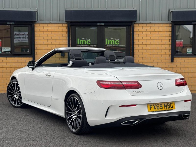 MERCEDES-BENZ E CLASS