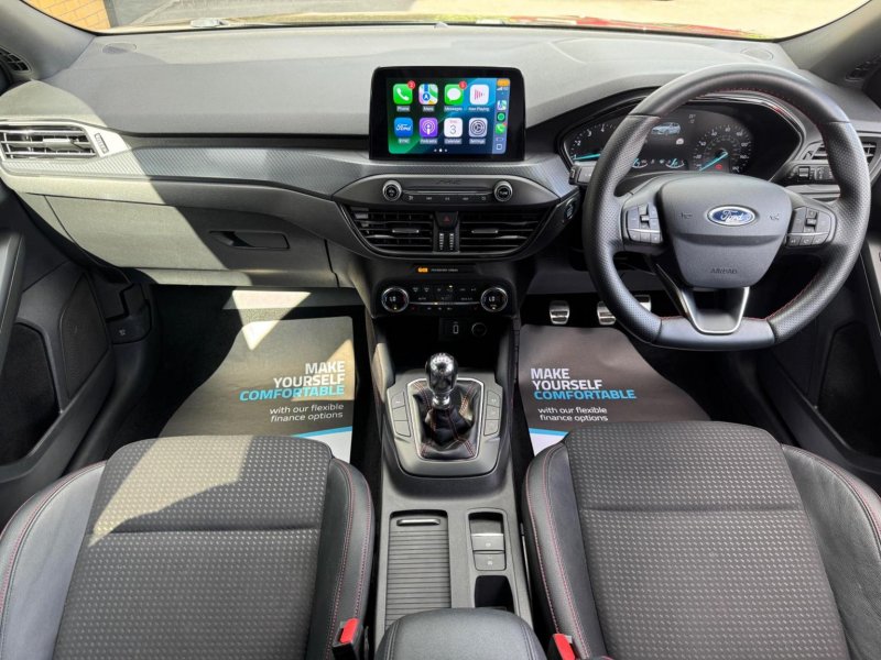 FORD FOCUS