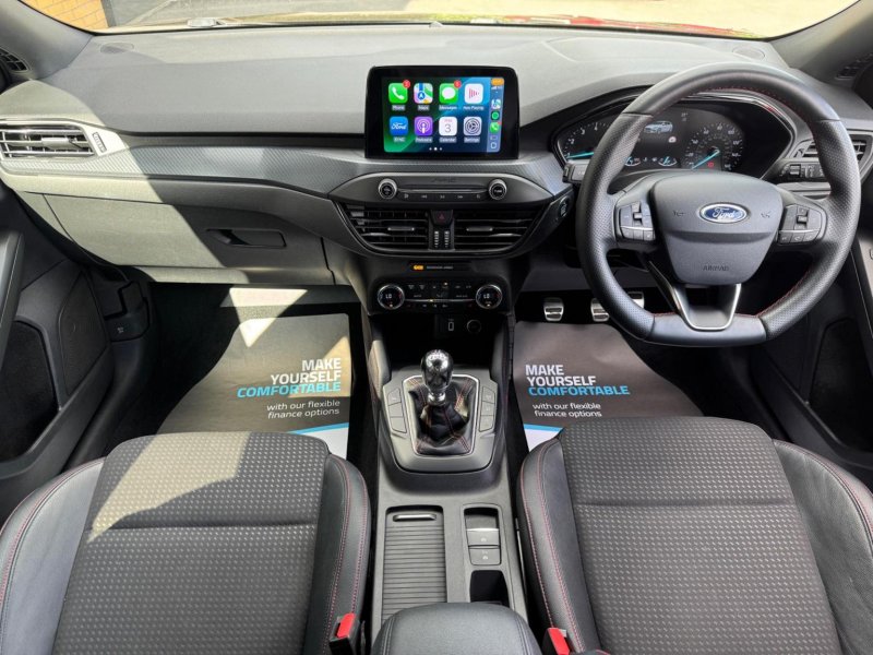 FORD FOCUS