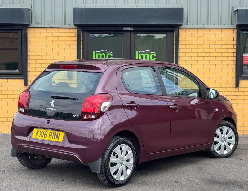 PEUGEOT 108