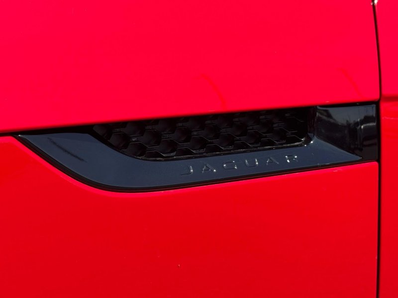 JAGUAR F-TYPE