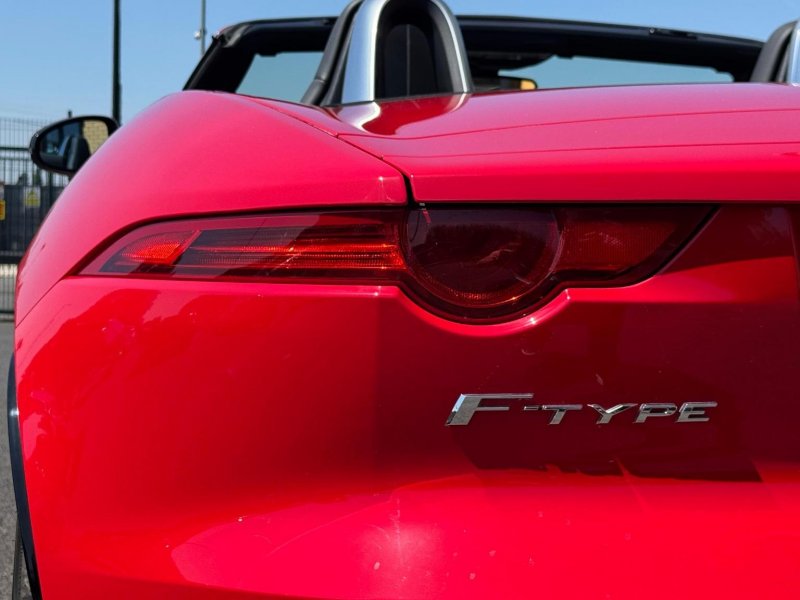 JAGUAR F-TYPE